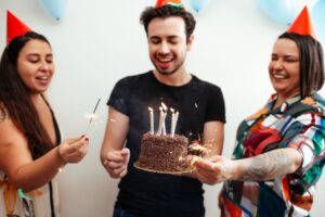 How to Say Happy Birthday in Serbian: Wishes, Quotes & Traditions